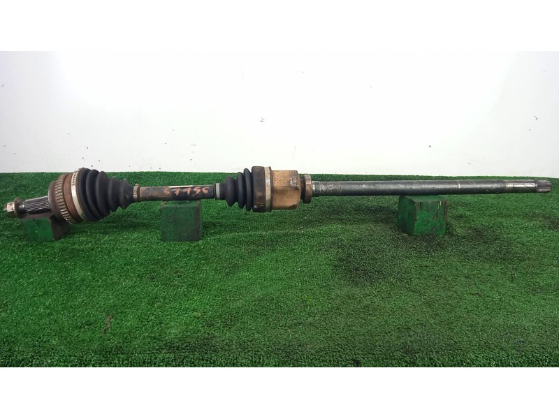 Recambio de transmision delantera derecha para renault master ii furgoneta (fd) 3.0 dci 140 (hd0s, fd0s, hd1s) referencia OEM IA