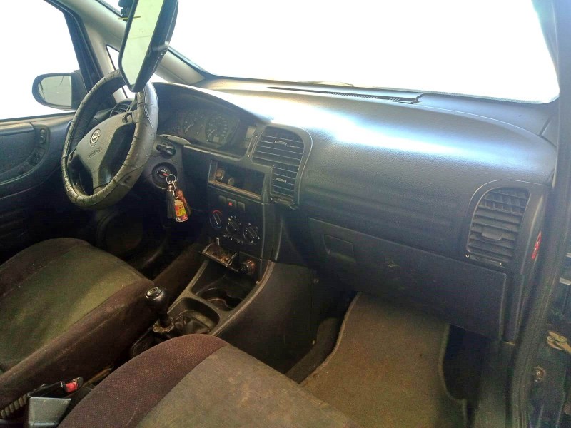 opel zafira a monospace (t98) del año 2002