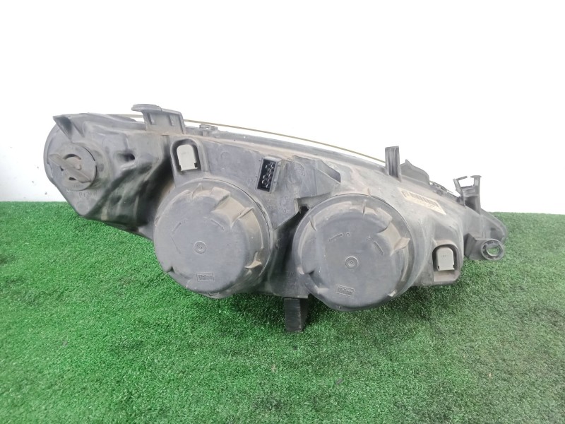 Recambio de faro izquierdo para peugeot 307 sw (3h) 2.0 hdi 110 referencia OEM IAM 9641615380 8.PINES 