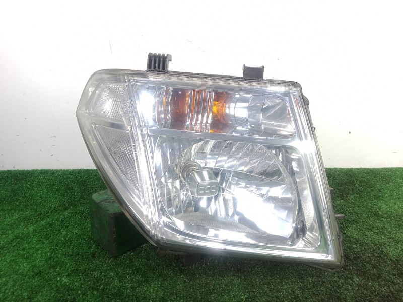 Recambio de faro derecho para nissan pathfinder iii (r51) 2.5 dci 4wd referencia OEM IAM SIN REFERENCIA HALOGENO 