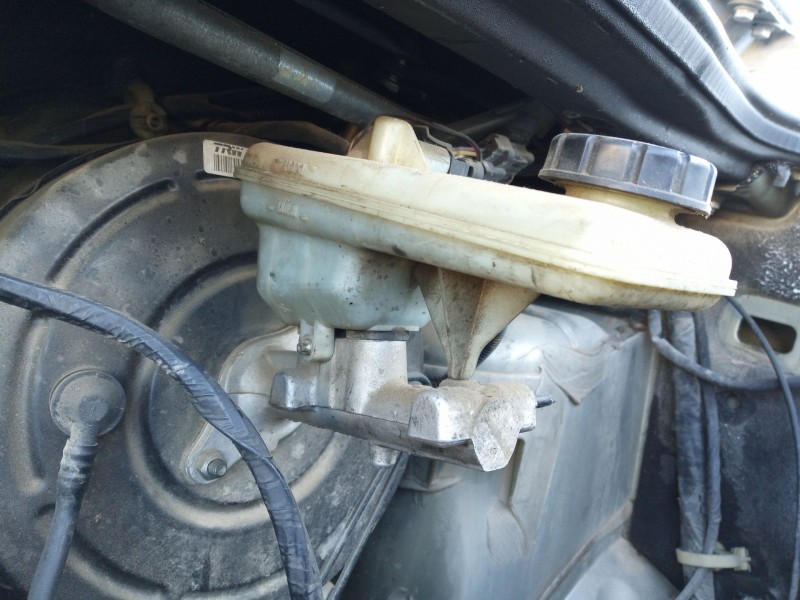 Recambio de bomba freno para renault trafic ii furgoneta (fl) 2.0 dci 115 (fl01, fl0u) referencia OEM IAM   