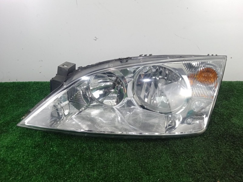 Recambio de faro izquierdo para ford mondeo iii (b5y) 2.0 tdci referencia OEM IAM 1305630363 00-07 
