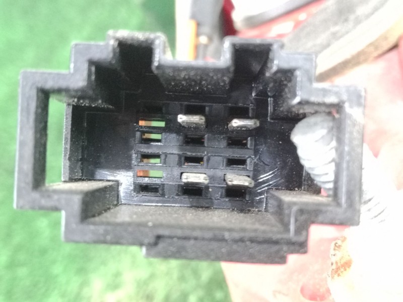 Recambio de piloto trasero izquierdo para audi q5 (8rb) 2.0 tdi quattro referencia OEM IAM 8R0945093 - 13710 T2 