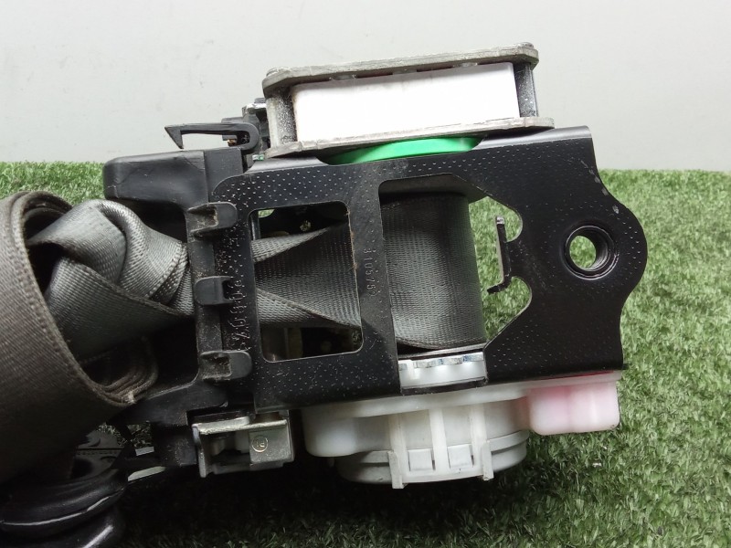 Recambio de cinturon seguridad delantero derecho para audi q5 (8rb) 2.0 tdi quattro referencia OEM IAM 0718D7T1LZ - 306425499P85
