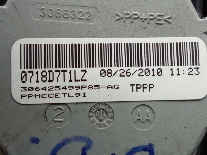 Recambio de cinturon seguridad delantero derecho para audi q5 (8rb) 2.0 tdi quattro referencia OEM IAM 0718D7T1LZ - 306425499P85