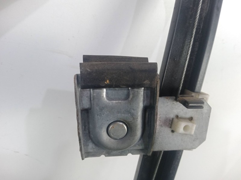 Recambio de elevalunas delantero izquierdo para volkswagen golf iii (1h1) 1.6 referencia OEM IAM 1H0837401B  