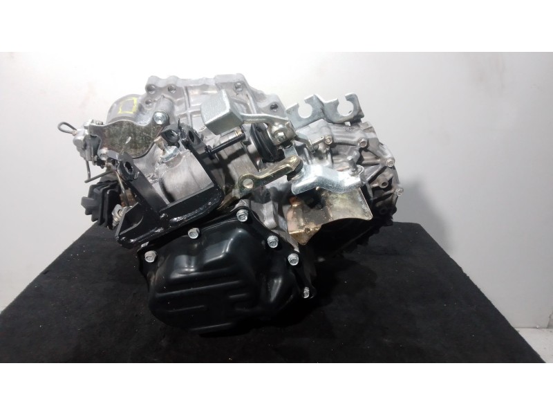 Recambio de caja cambios para toyota avensis sedán (_t25_) 2.0 d-4d (cdt250_) referencia OEM IAM   5 VELOCIDADES