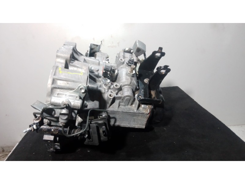 Recambio de caja cambios para toyota avensis sedán (_t25_) 2.0 d-4d (cdt250_) referencia OEM IAM   5 VELOCIDADES