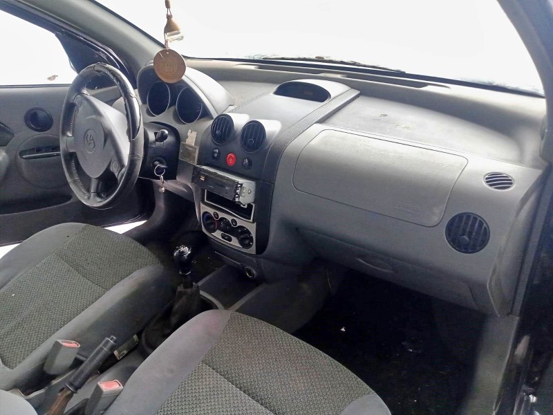 daewoo kalos (klas) del año 2003