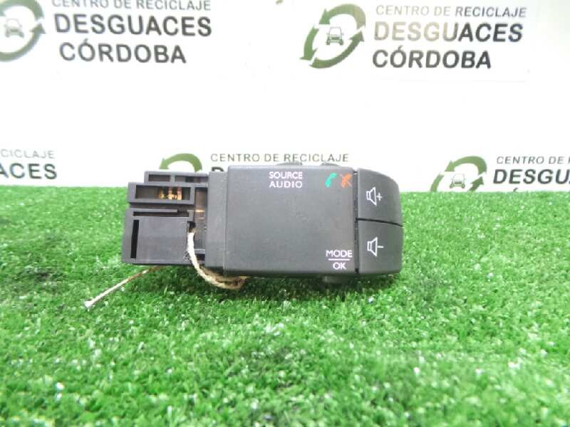 Recambio de mando volante para renault clio iv 1.5 dci diesel fap referencia OEM IAM 344422023GB - 255522448R AUDIO VALEO