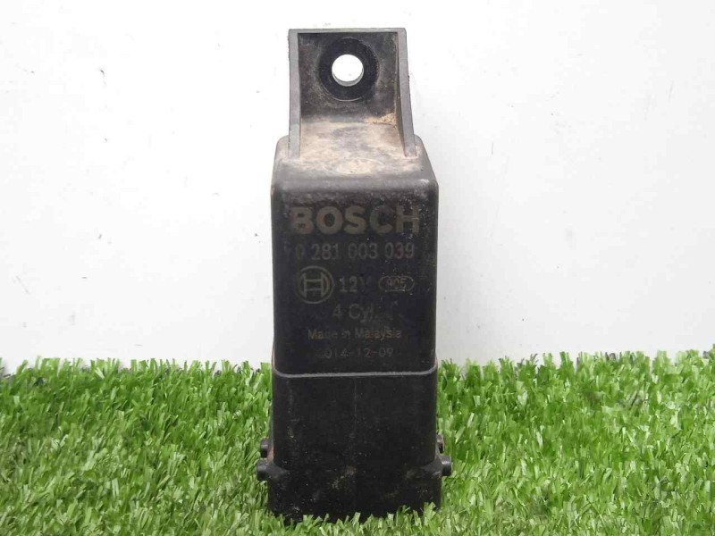 Recambio de rele para iveco daily furgón 2.3 diesel referencia OEM IAM 0281003039  