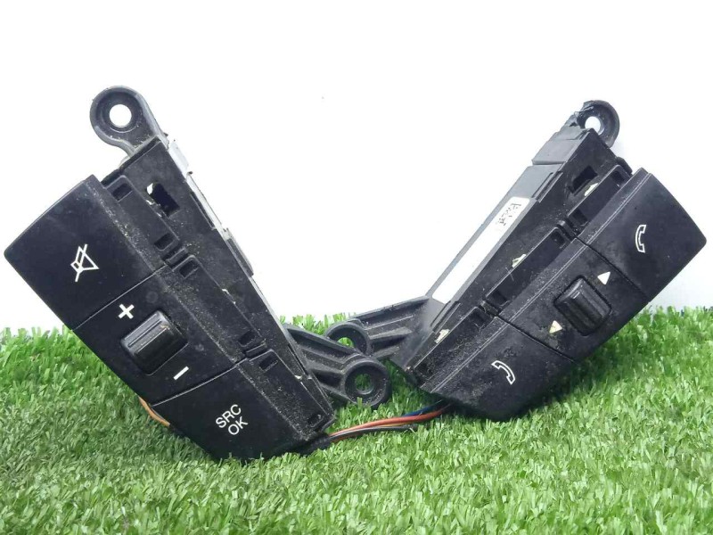 Recambio de mando volante para iveco daily furgón 2.3 diesel referencia OEM IAM 5801575877  