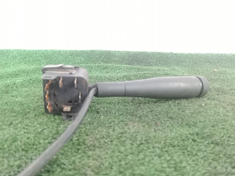 Recambio de mando luces para nissan trade furgoneta 3.0 d referencia OEM IAM SIN REFERENCIA 7.PINES 