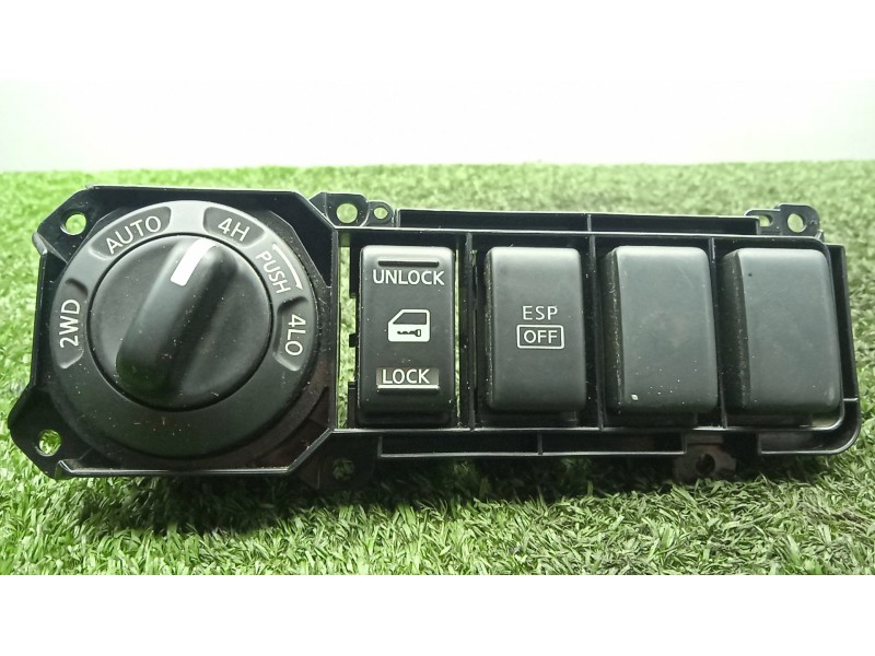 Recambio de no identificado para nissan pathfinder iii (r51) 2.5 dci 4wd referencia OEM IAM SIN REFERENCIA  