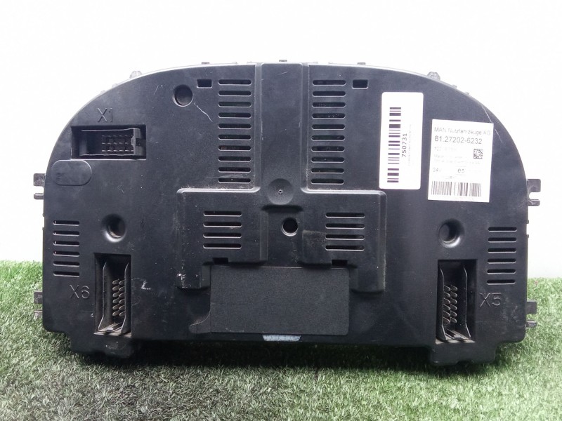 Recambio de cuadro instrumentos para man tg - l 12.xxx 7.0 referencia OEM IAM 81272026232  