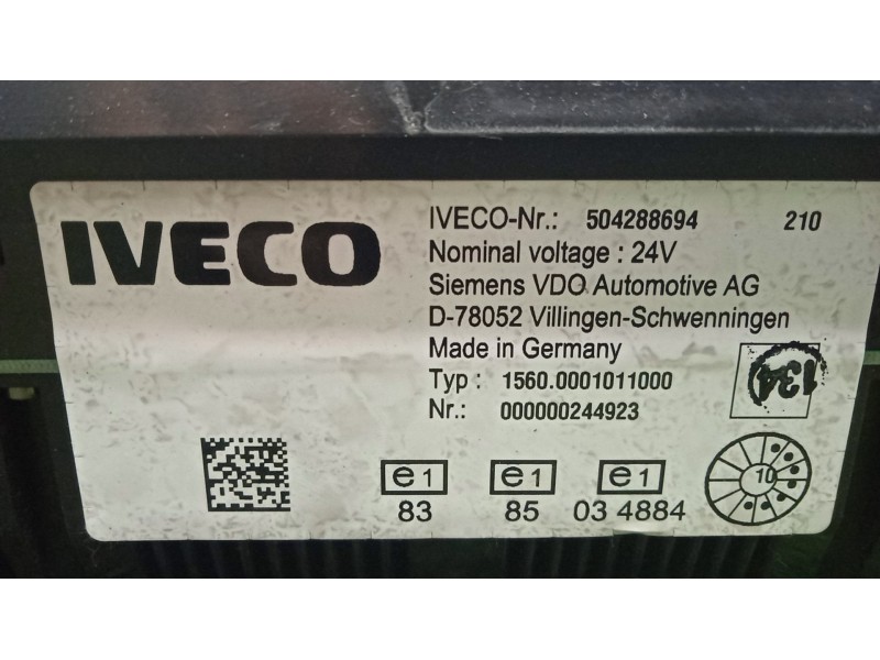 Recambio de cuadro instrumentos para iveco eurocargo 100e18 e5 referencia OEM IAM 504288694 2.CONECTORES 
