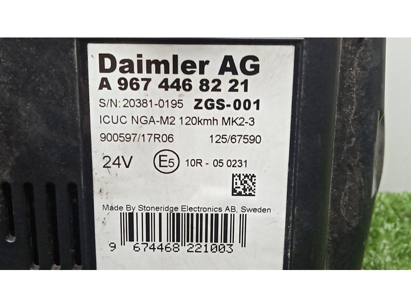 Recambio de cuadro instrumentos para mercedes-benz atego 1321 ls 4x2 referencia OEM IAM A9674468221 1.CONECTOR 