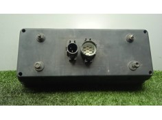 Recambio de piloto trasero derecho para iveco eurocargo 100e18 e5 referencia OEM IAM SIN REFERENCIA 2.CONECTORES - 8.PINES  2