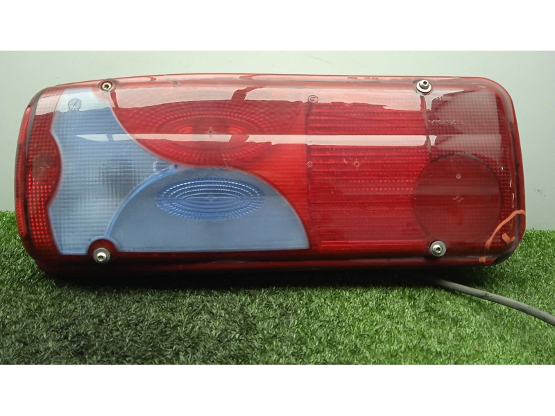 Recambio de piloto trasero izquierdo para man tg - l 12.xxx 7.0 referencia OEM IAM 156200  