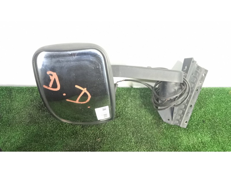 Recambio de no identificado para iveco eurocargo 100e18 e5 referencia OEM IAM SIN REFERENCIA DELANTERO.INTERIOR.DERECHO 