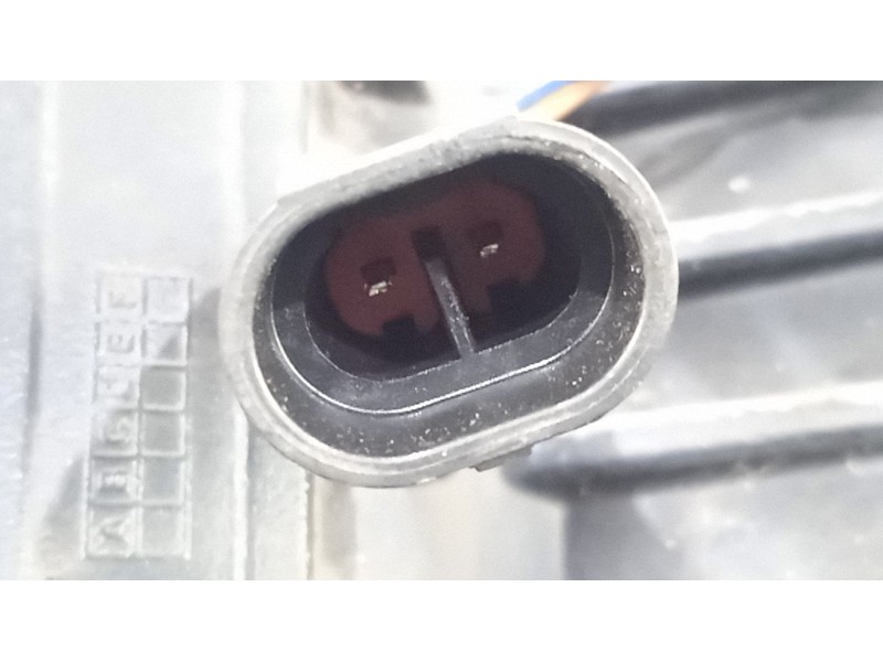 Recambio de no identificado para iveco eurocargo 100e18 e5 referencia OEM IAM SIN REFERENCIA DELANTERO.INTERIOR.DERECHO 