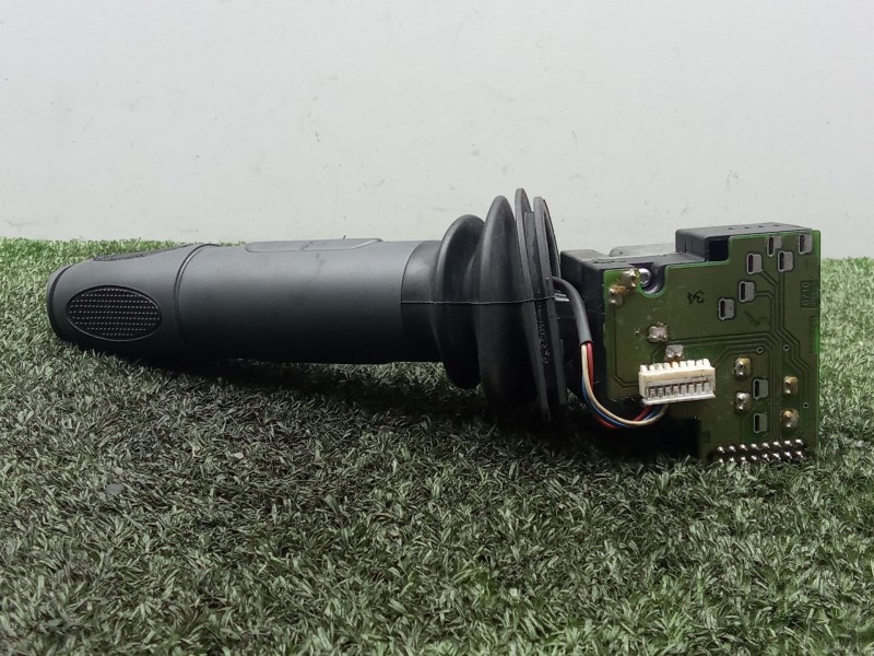 Recambio de no identificado para iveco eurocargo 100e18 e5 referencia OEM IAM 41221099  