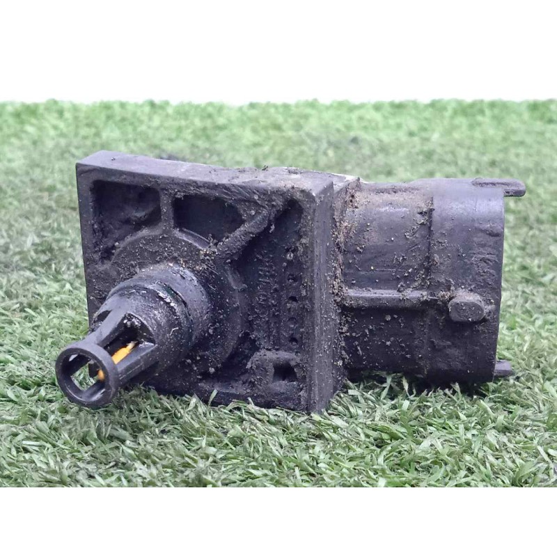 Recambio de sensor para renault master ii phase 2 caja cerrada 2.5 diesel referencia OEM IAM 0281002573  