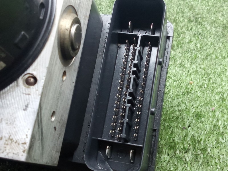 Recambio de abs para seat altea (5p1) 2.0 tdi 16v referencia OEM IAM 1K0614517H - 1K0907379K - 10096003483  ATE