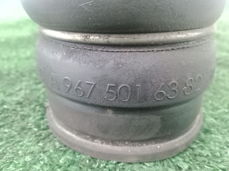 Recambio de tubo presion turbocompresor para mercedes-benz atego 1321 ls 4x2 referencia OEM IAM A9675016382 FLEXIBLE 