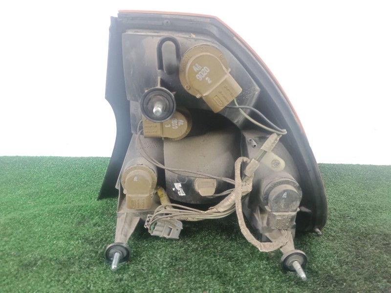 Recambio de piloto trasero izquierdo para chrysler 300m (lr) 3.5 v6 24v referencia OEM IAM ASM04780053AH - ASM04780051AH  