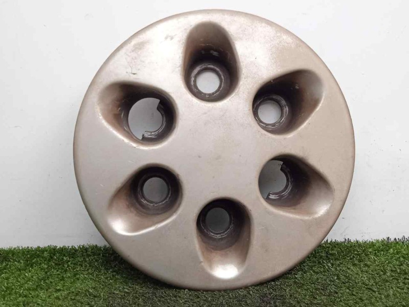 Recambio de tapacubos para iveco daily furgón 2.3 diesel referencia OEM IAM 504141760  