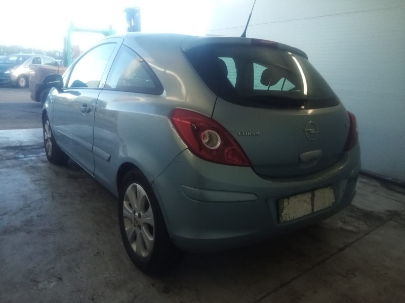 opel corsa d (s07) del año 2008