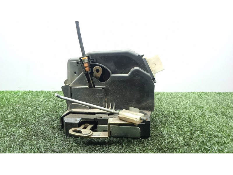 Recambio de cerradura puerta trasera derecha para rover 75 (rj) 2.0 cdti referencia OEM IAM SIN REFERENCIA 7.PINES 