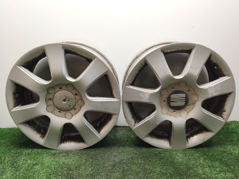 Recambio de juego llantas para seat altea (5p1) 2.0 tdi 16v referencia OEM IAM 5P0601025B  16´´PULGADAS