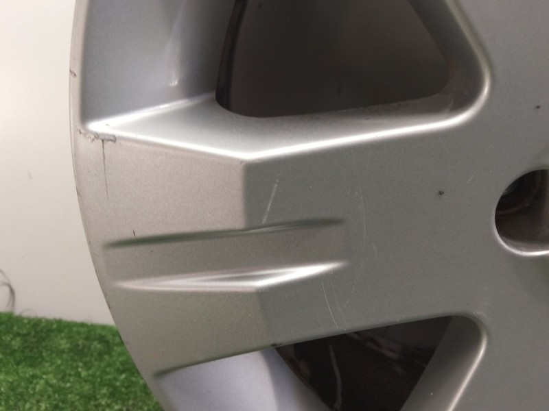 Recambio de llanta para nissan pathfinder iii (r51) 2.5 dci 4wd referencia OEM IAM  17´´PULGADAS 