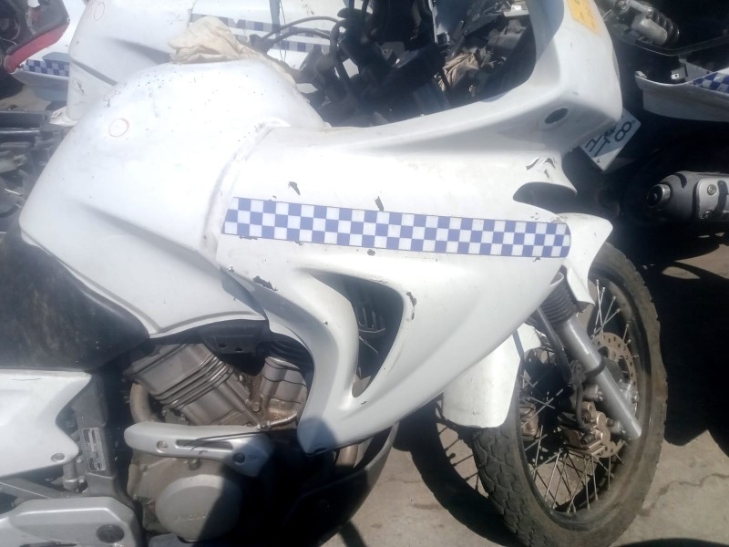 Recambio de carenado derecho para honda xl xl 650 v transalp (rd11) referencia OEM IAM   