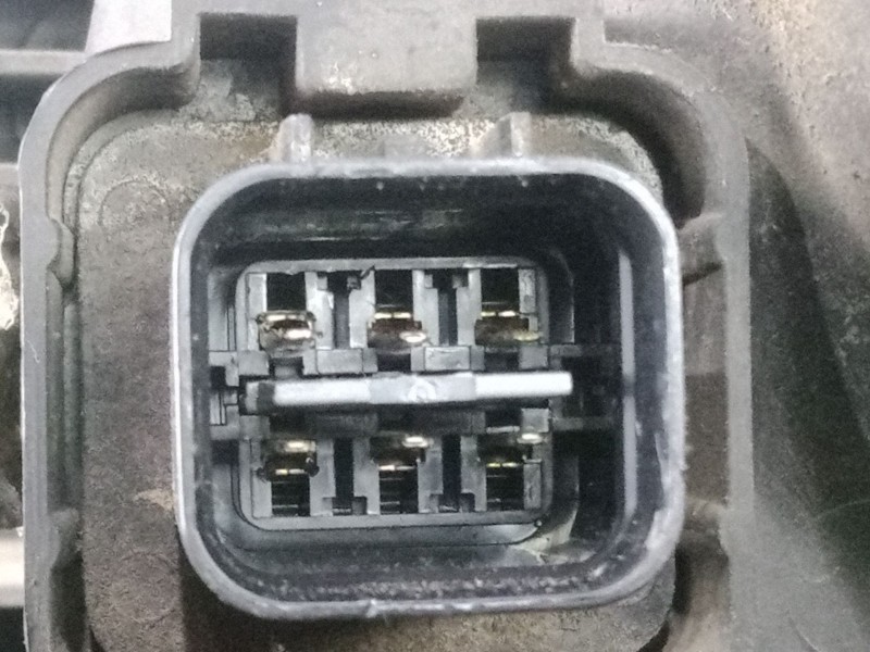 Recambio de faro derecho para kia magentis ii (mg) 2.0 crdi referencia OEM IAM SIN REFERENCIA  