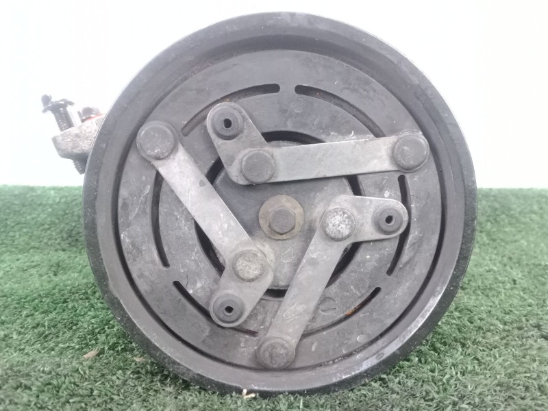 Recambio de compresor aire acondicionado para hyundai getz (tb) 1.1 referencia OEM IAM 977011CXXX 4.CANALES 