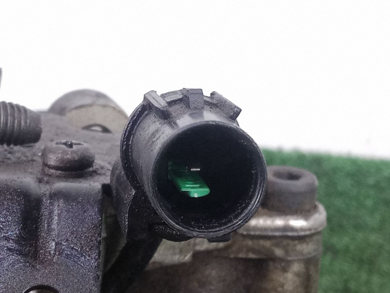 Recambio de compresor aire acondicionado para hyundai getz (tb) 1.1 referencia OEM IAM 977011CXXX 4.CANALES 