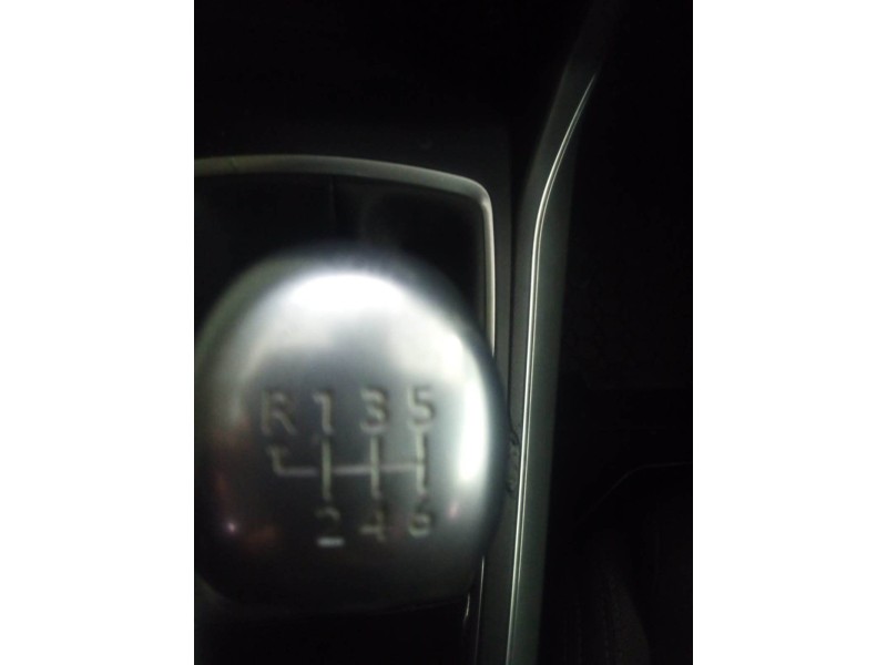 peugeot 308 ii (lb_, lp_, lw_, lh_, l3_) del año 2015