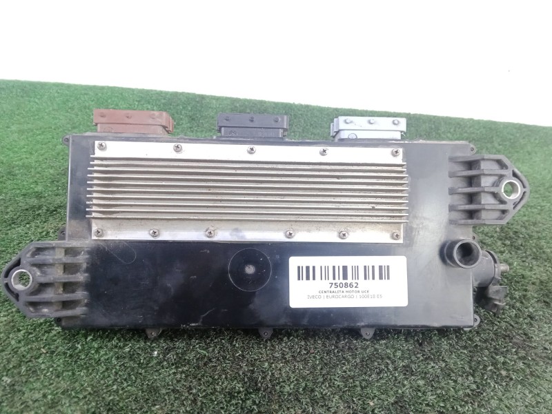 Recambio de centralita motor uce para iveco eurocargo 100e18 e5 referencia OEM IAM 504300982 - 0288630  