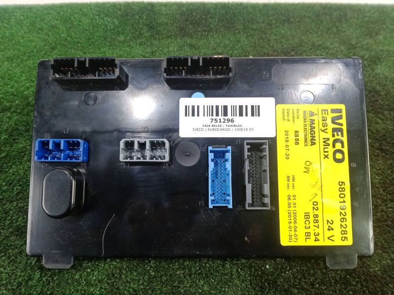 Recambio de caja reles / fusibles para iveco eurocargo 100e18 e5 referencia OEM IAM 5801926285 - 0288734 IBC3BL - 24V MAGNA