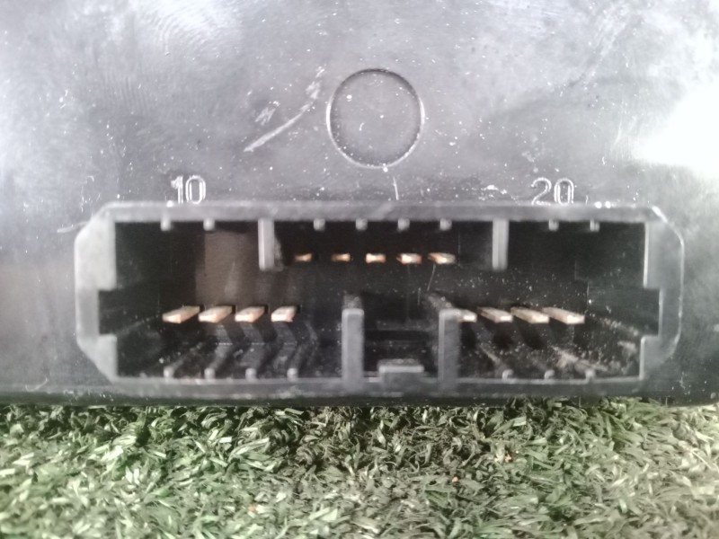 Recambio de caja reles / fusibles para iveco eurocargo 100e18 e5 referencia OEM IAM 5801926285 - 0288734 IBC3BL - 24V MAGNA