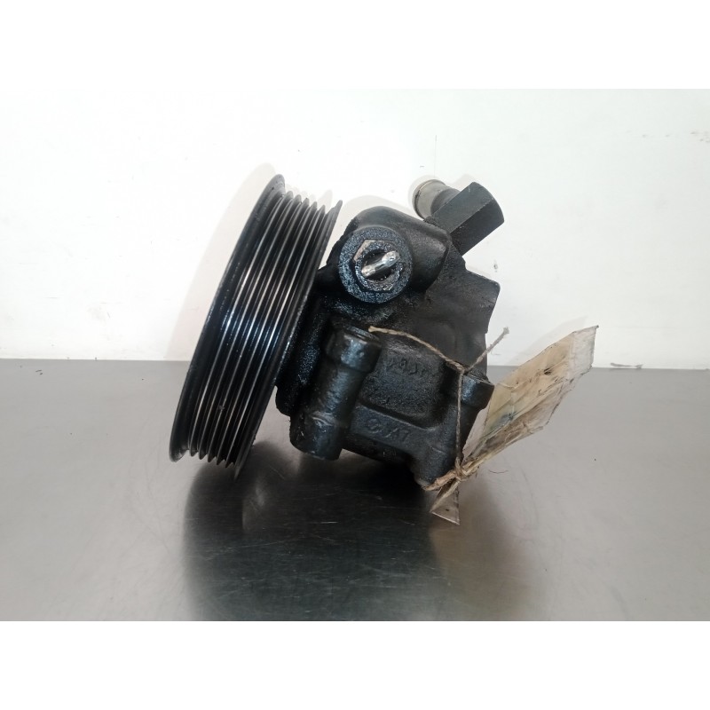 Recambio de bomba direccion para ford focus berlina (cak) 1.8 tddi turbodiesel cat referencia OEM IAM 9G02800  