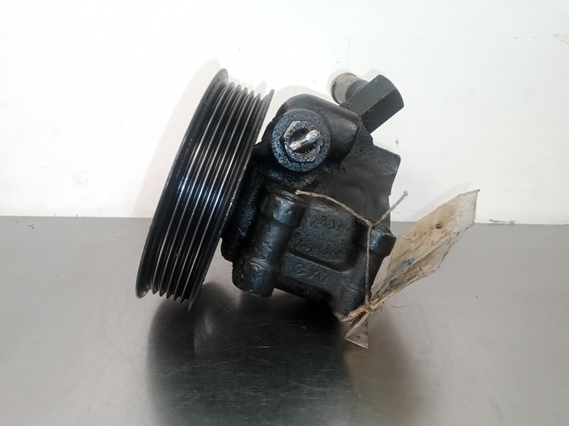Recambio de bomba direccion para ford focus berlina (cak) 1.8 tddi turbodiesel cat referencia OEM IAM 9G02800  