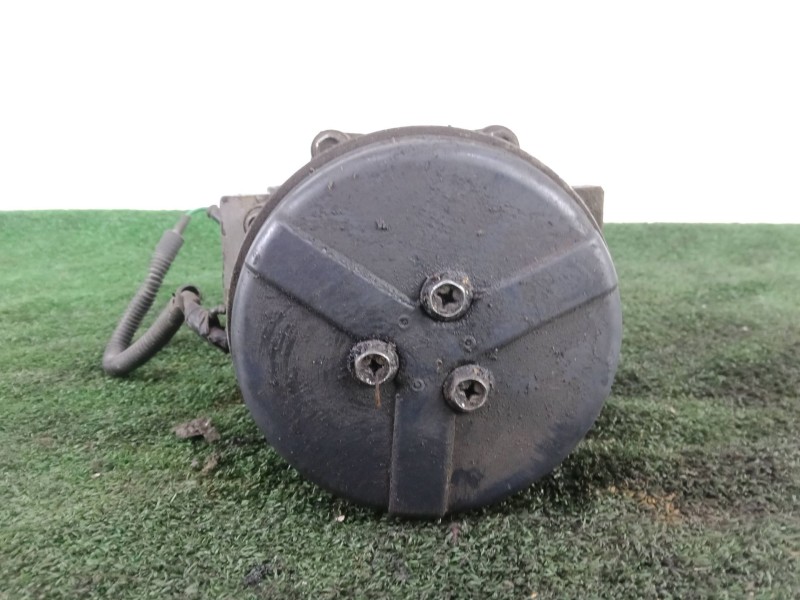 Recambio de compresor aire acondicionado para iveco eurocargo 100e18 e5 referencia OEM IAM SD7H158276 8.CANALES - 24V SANDEN