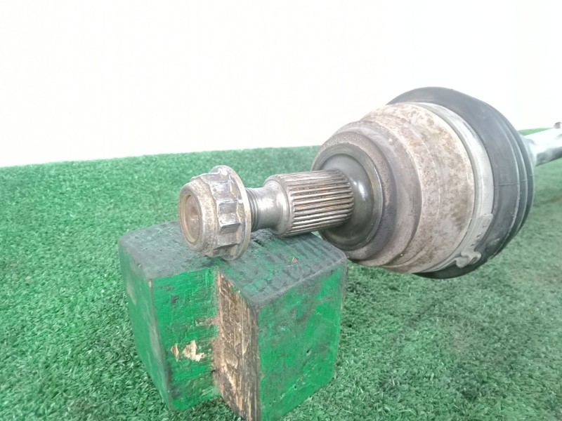 Recambio de transmision delantera izquierda para volkswagen golf iv (1j1) 1.9 tdi referencia OEM IAM 1J0407271H L557MM 