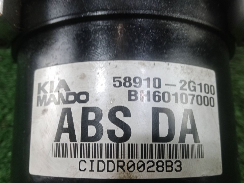 Recambio de abs para kia magentis ii (mg) 2.0 crdi referencia OEM IAM 589102G100 - 37AK7H28C54 - 5WY7503A  