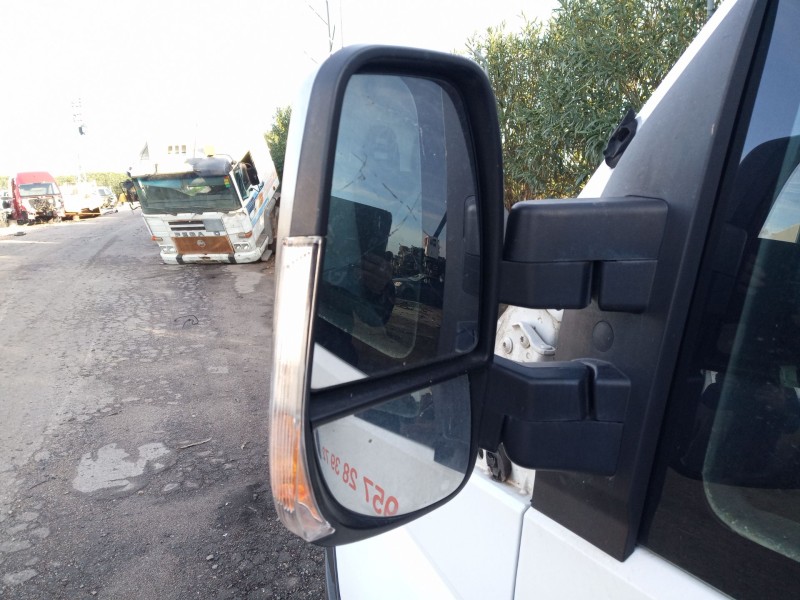 Recambio de retrovisor izquierdo para iveco daily vi furgoneta 33s14, 35s14, 35c14 referencia OEM IAM   