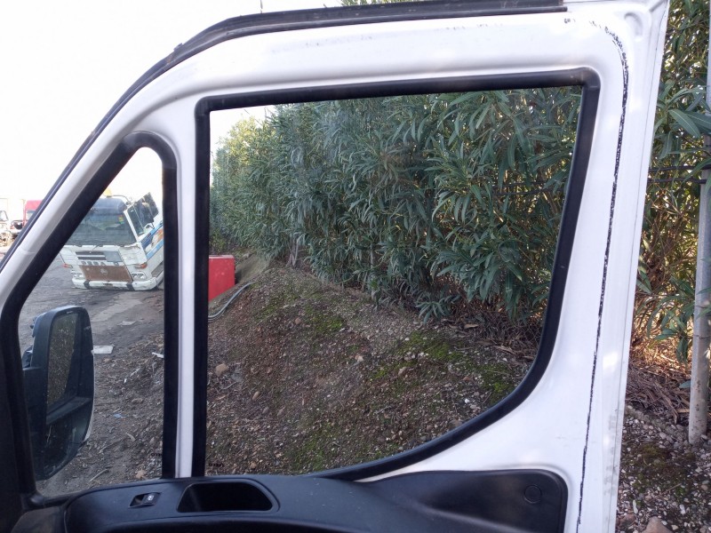 Recambio de luna delantera derecha para iveco daily vi furgoneta 33s14, 35s14, 35c14 referencia OEM IAM   